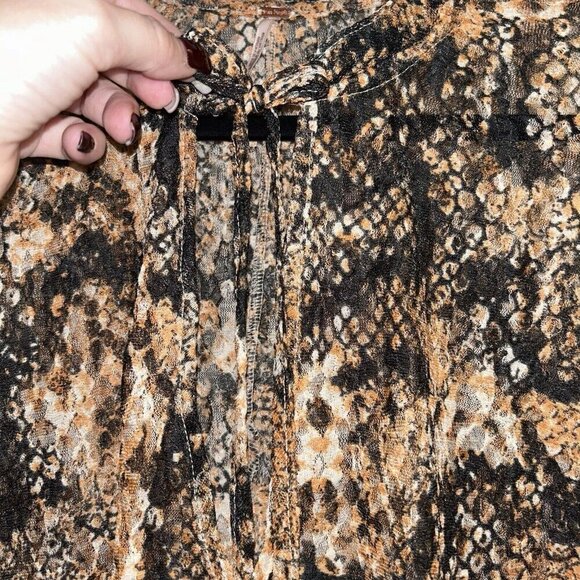 Free People Out For The Night in Snake Combo Sheer Pullover Chic Blouse Large - Picture 5 of 10